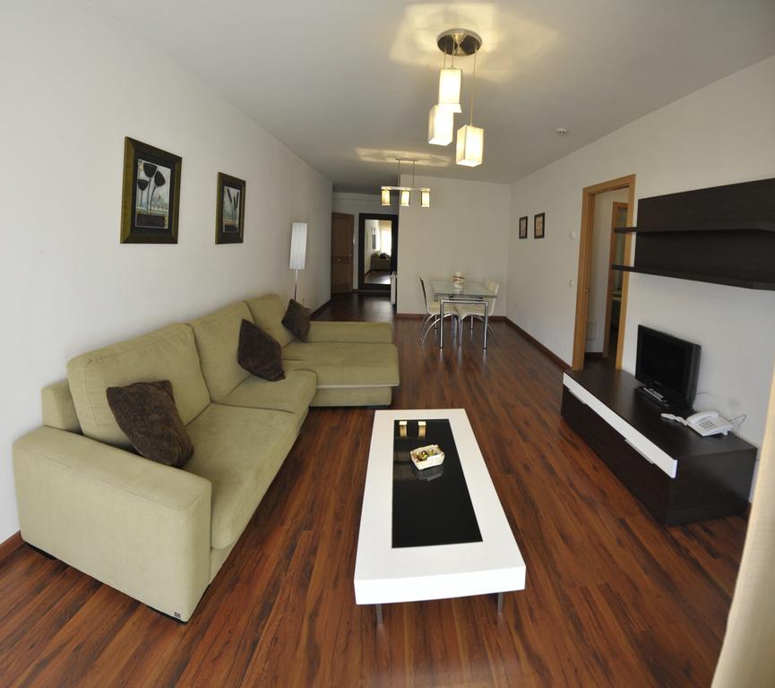 Apartamentos Turisticos Veladiez La Lastrilla Cameră foto